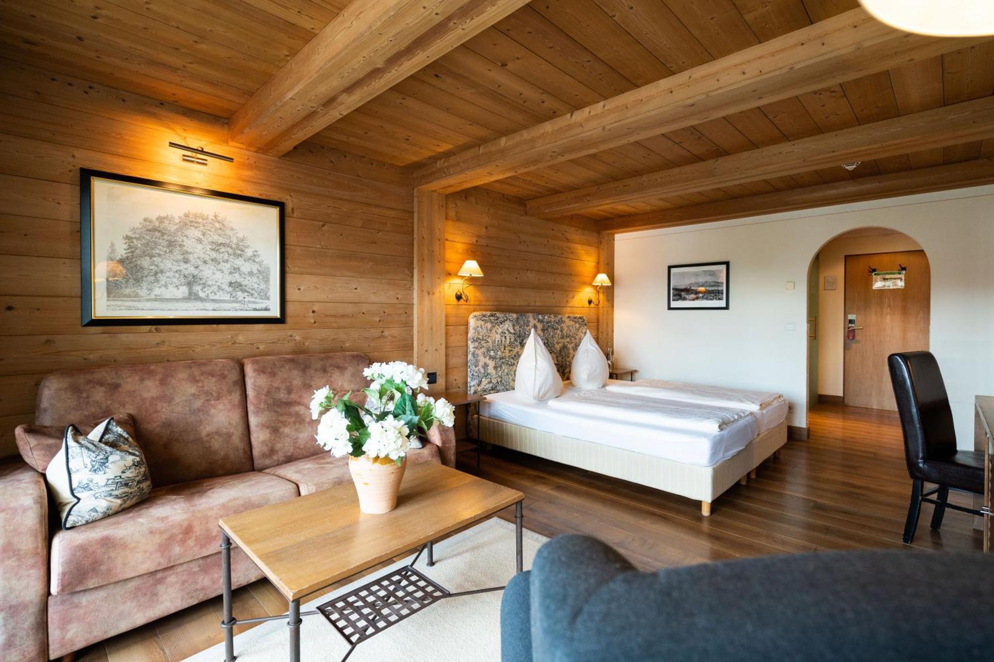 Hotel Gasthof Alte Post Holzkirchen Экстерьер фото