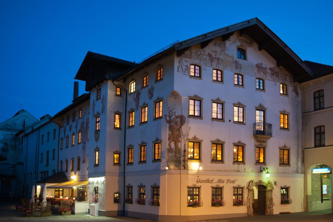 Hotel Gasthof Alte Post Holzkirchen Экстерьер фото