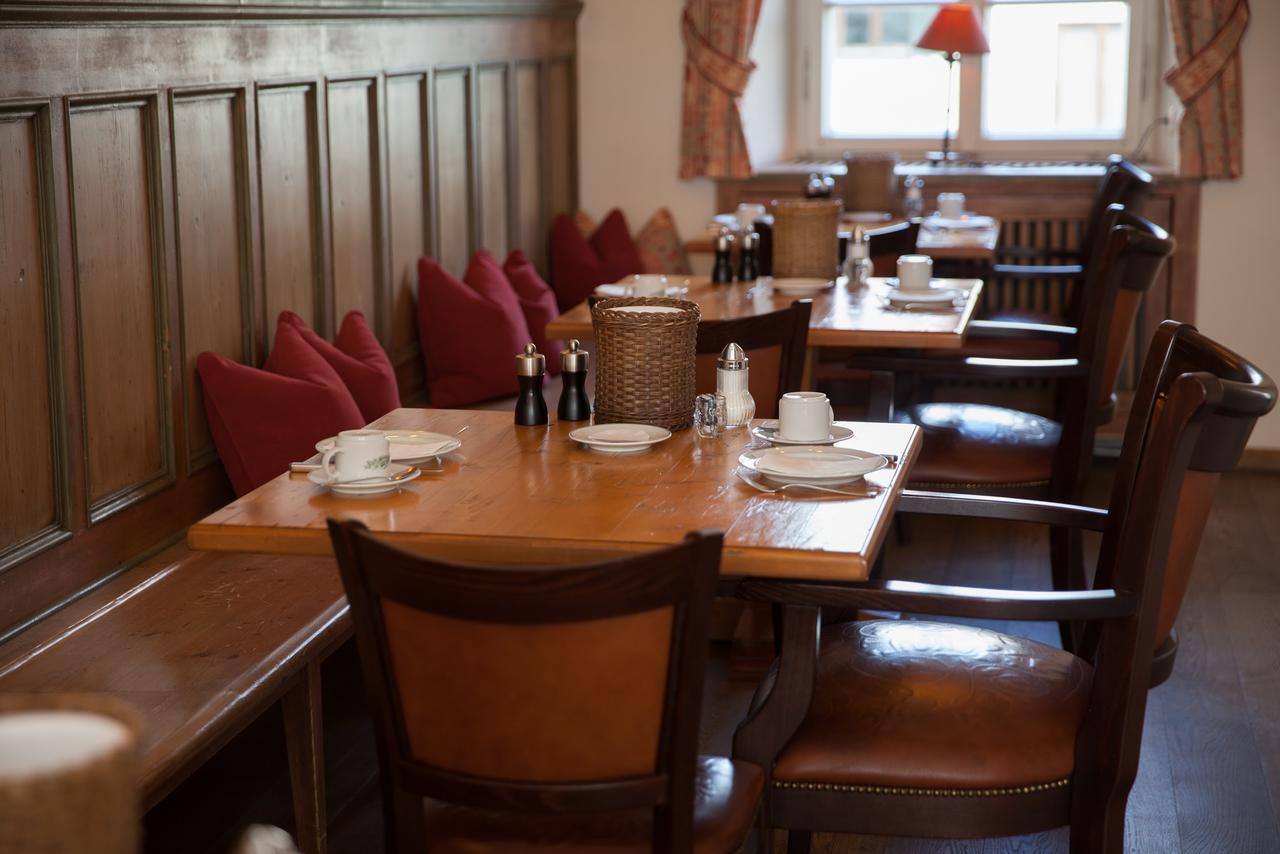 Hotel Gasthof Alte Post Holzkirchen Экстерьер фото